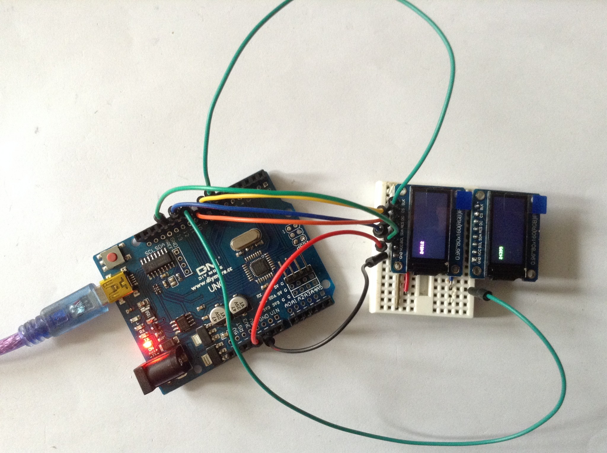Arduino with Multiple Displays – Simple DIY Electronic Music Projects